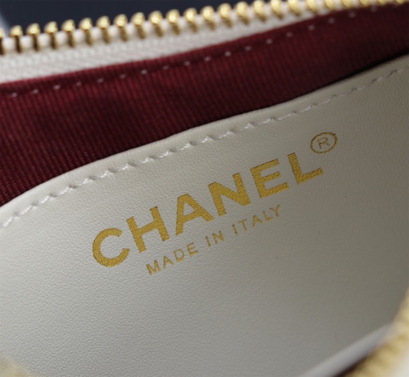 Ch**el hobo bags